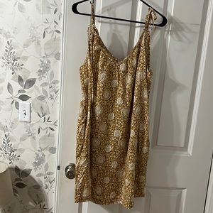 Old Navy mustard shoulder-toe mini dress
